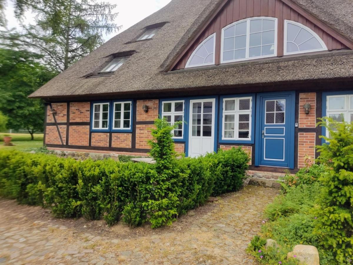 Chalet Forsthof Everstorf - Kleine Wohnung Grevesmuehlen Extérieur photo
